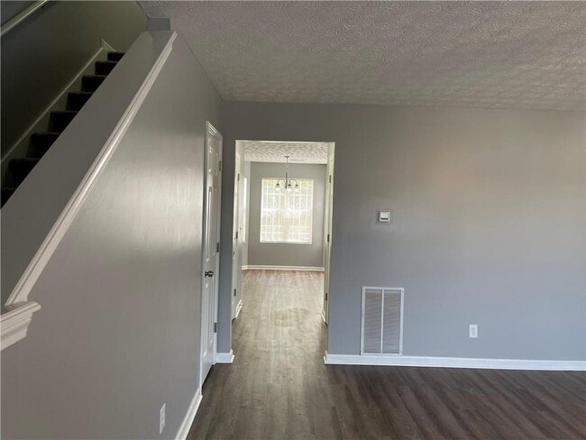 Building Photo - 7748 Bernardo Dr