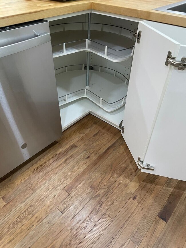 Building Photo - 2/1 Beach Bungalow in Biloxi