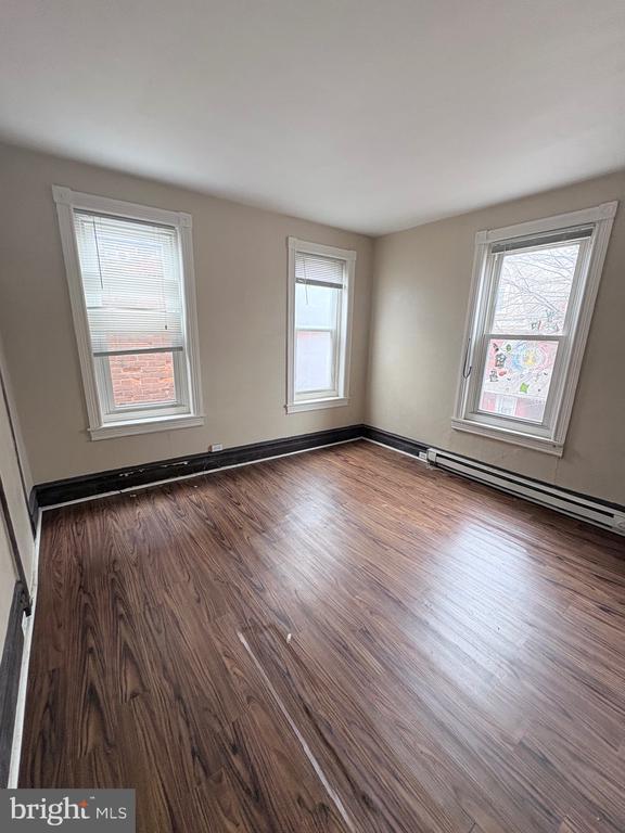 Building Photo - 79 N Evans St