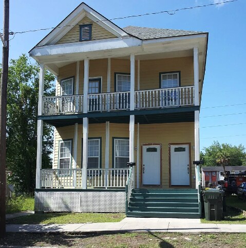 Building Photo - 419 E 31st St