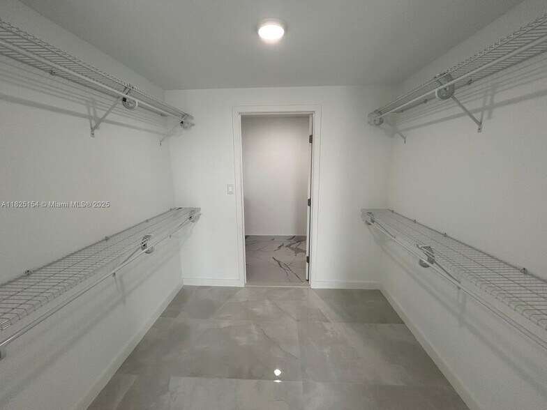 Building Photo - 14625 SW 262nd St