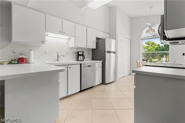 Building Photo - 28720 Bermuda Bay Way