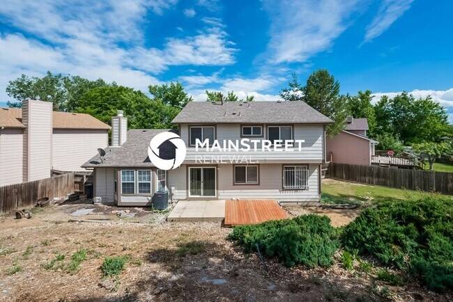 Building Photo - 4 Bedroom Pet-Friendly Home in Aurora, CO with Main Street Renewal