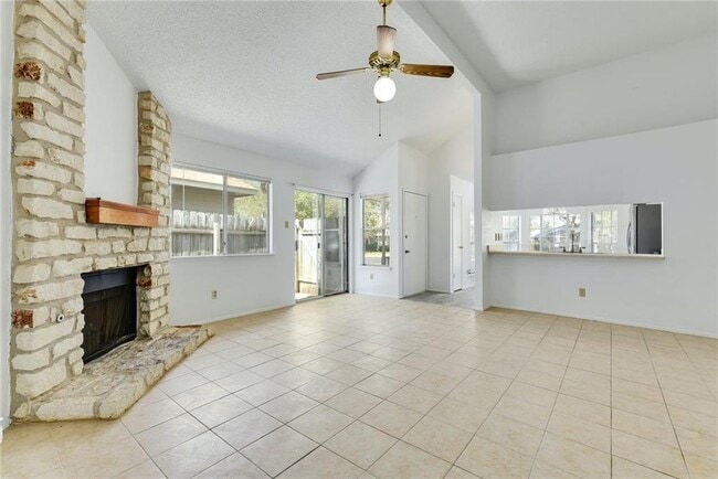 Building Photo - 16803 Pocono Dr