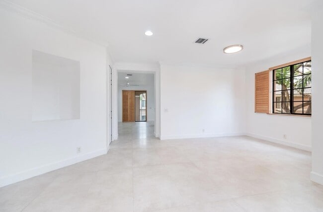 Building Photo - 2604 Center Ct Dr