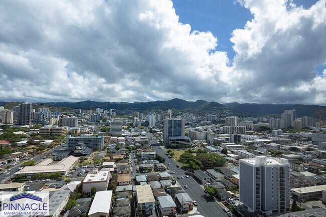 Building Photo - 1296 Kapiolani Blvd