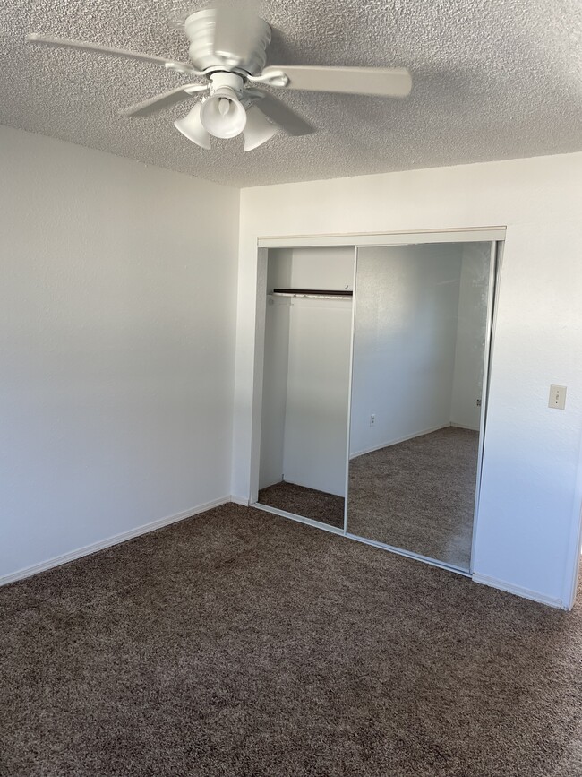 Building Photo - 1108 SW 5th St