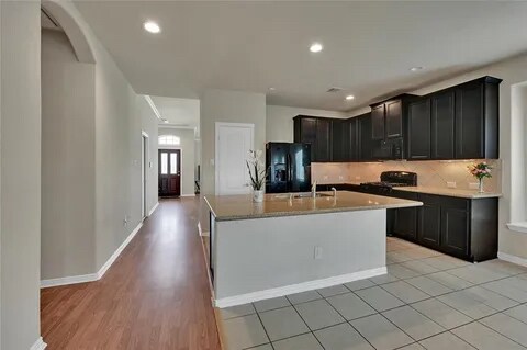Building Photo - 10414 Matterhorn Dr