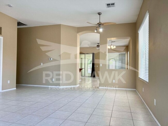 Building Photo - 2748 S 159th Ave