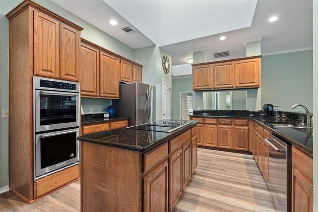 Building Photo - 8007 Weldon Springs Ct