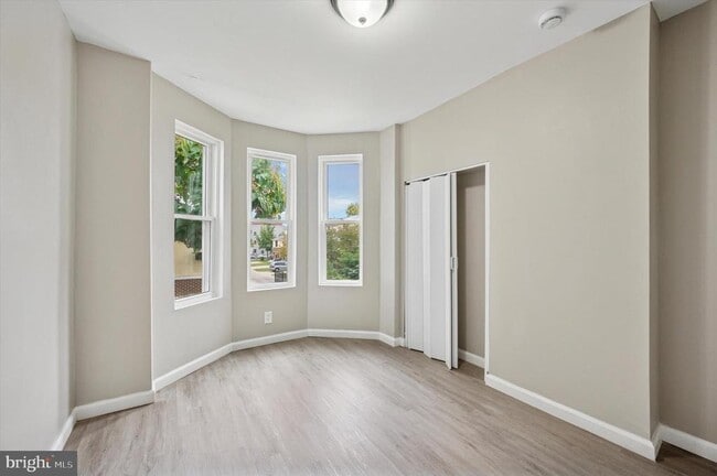 Building Photo - 1703 N Lambert St