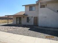 Building Photo - K-1095