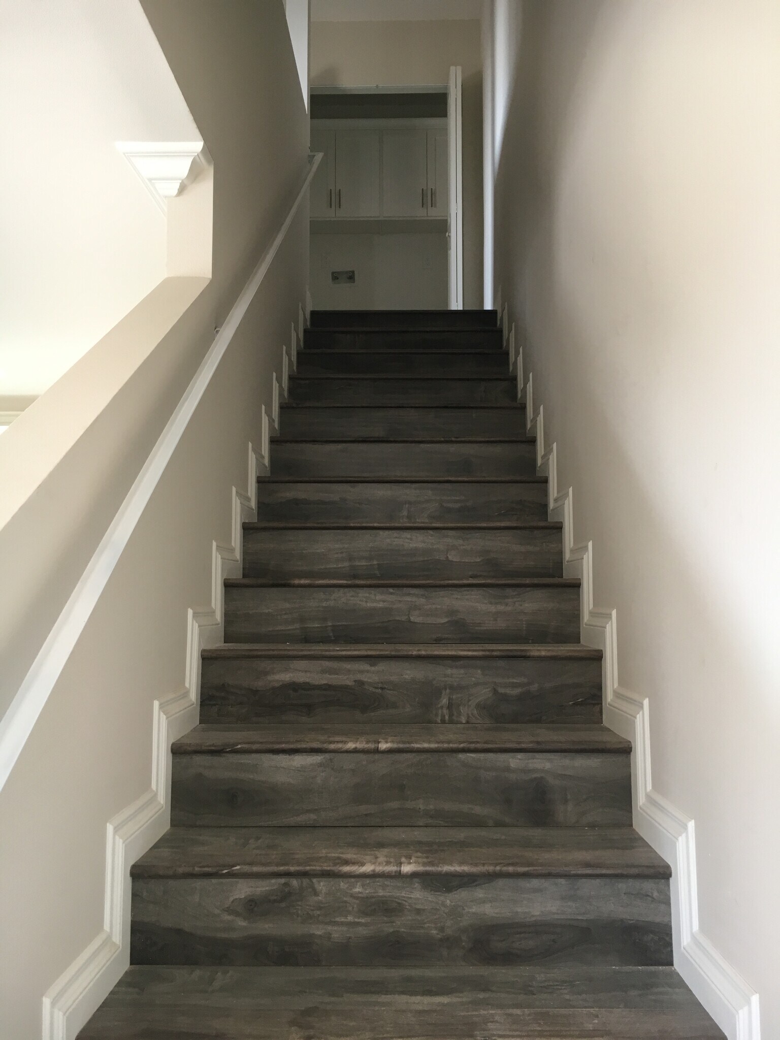 Building Photo - 2702 Bellevue Ave