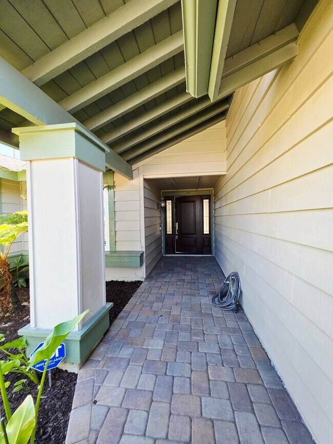 Building Photo - Spacious, Updated 4BR/2BA Oceanside Home | 3-Car Garage | Large Backyard