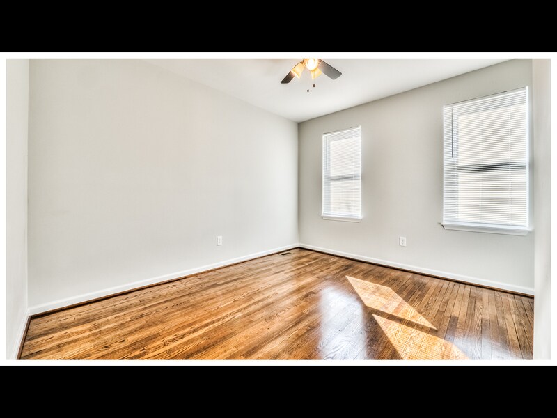 Building Photo - 3336 W Caton Ave