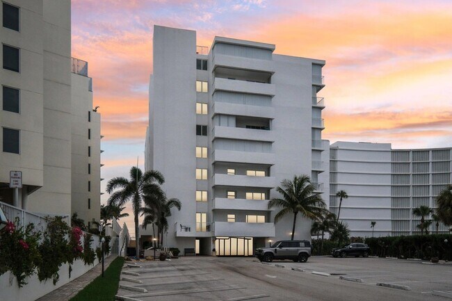 Building Photo - 3580 S Ocean Blvd