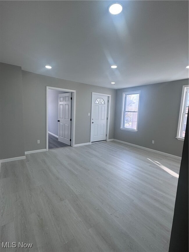 Building Photo - 2000 Forestdale Ave