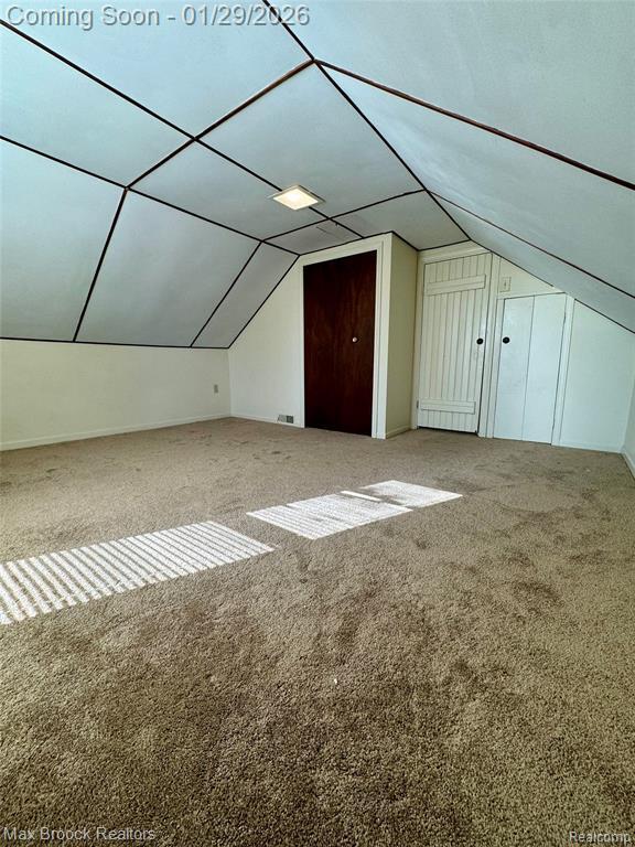 Building Photo - 368 S Wing St