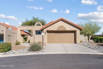 Building Photo - 321 E Fieldcrest Ln