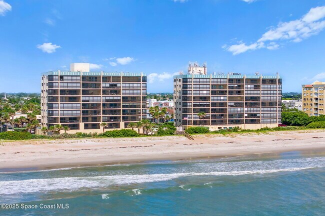 Building Photo - 1125 Jimmy Buffett Mem Hwy