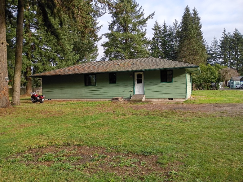 Building Photo - 5445 191st Ave SW