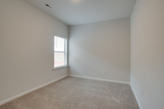 Building Photo - 169 Protestant Dr