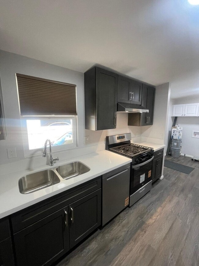 Building Photo - 32373 Chiricahua Dr