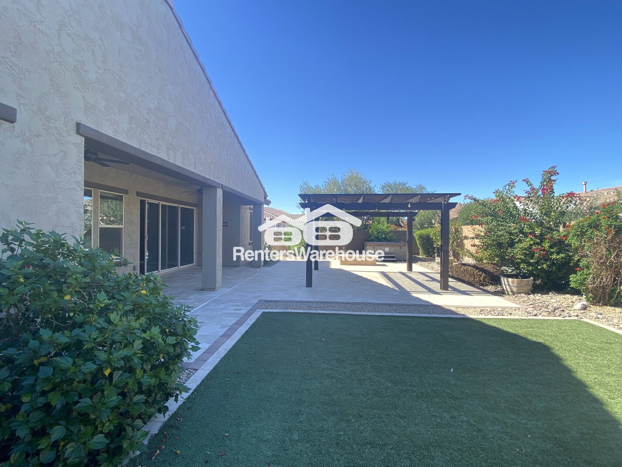 Building Photo - 19894 E Strawberry Dr