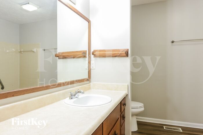 Building Photo - 6978 Grampian Way