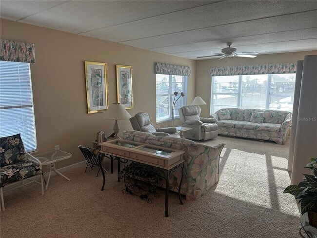 Building Photo - 3808 Gulf of Mexico Dr