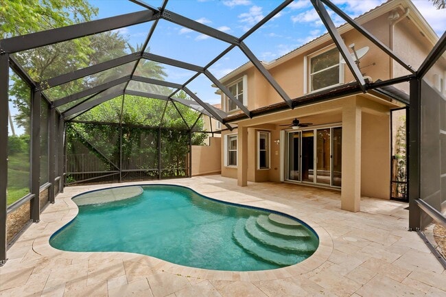 Building Photo - 8882 Hidden Acres Dr