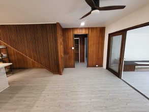 Building Photo - 1558 St Louis Dr