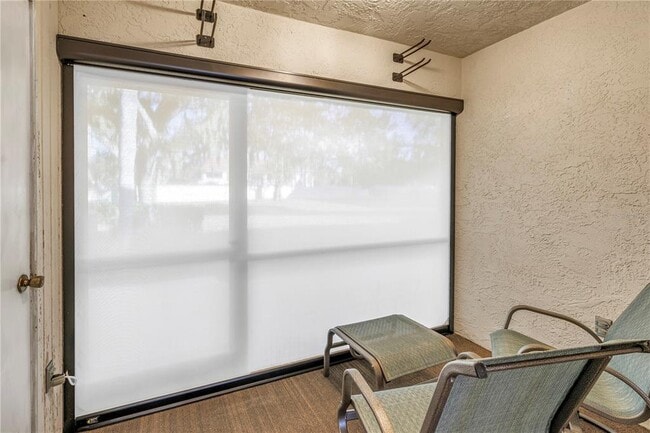 Building Photo - 8415 Gardens Cir