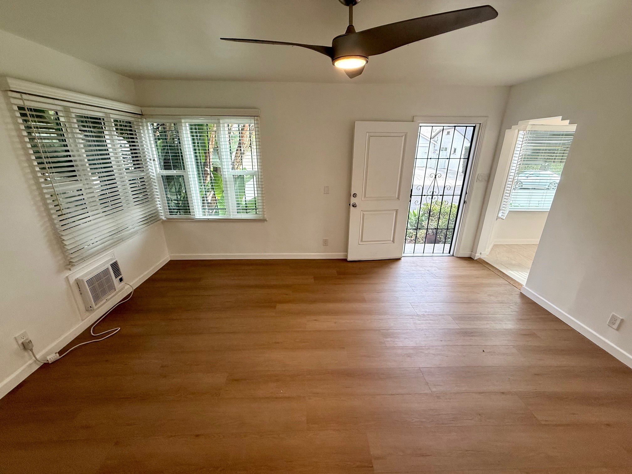 Building Photo - 1157 N Genesee Ave