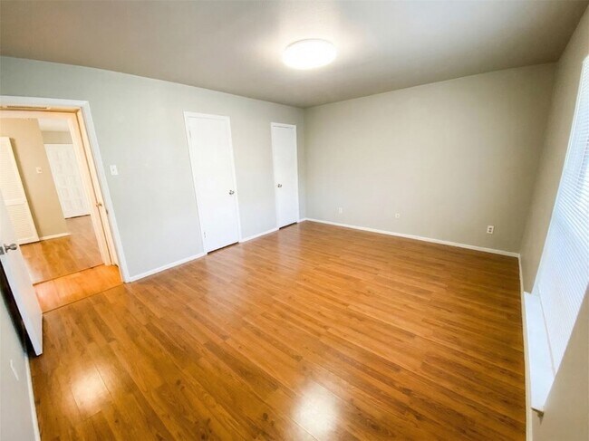 Building Photo - 12888 Montfort Dr