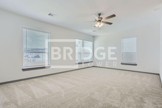 Building Photo - 6455 Pne Hts Dr
