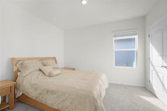 Building Photo - 1606 Bull Hl Rd