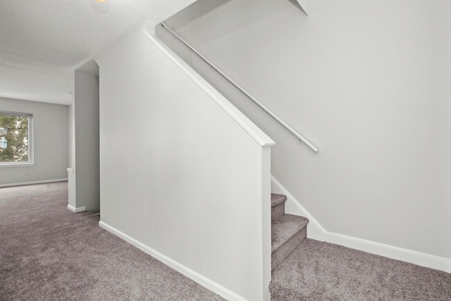 Building Photo - 1611 Washington Blvd