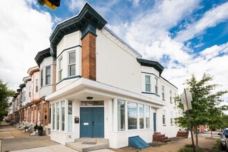 Building Photo - 600 S Linwood Ave