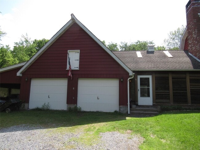 Building Photo - 43 High View Rd
