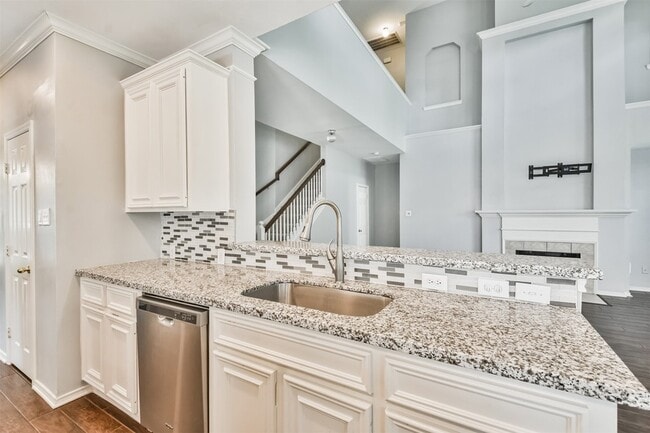 Building Photo - 18802 Half Volley Cir