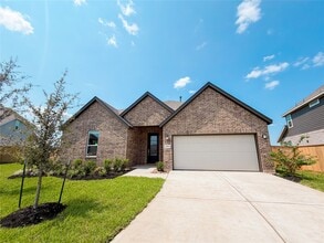 Building Photo - 2503 Pine Bluff Dr