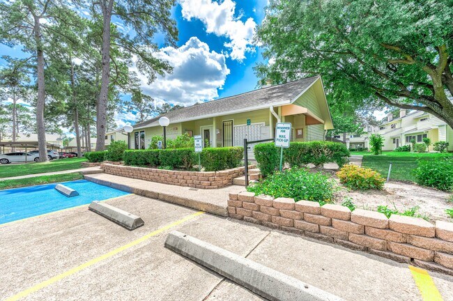 Building Photo - 14515 Wunderlich Dr