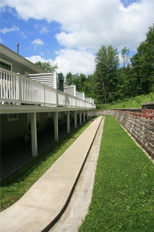 Building Photo - 1062 Dryden Rd