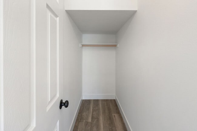 Building Photo - BRAND NEW HOME