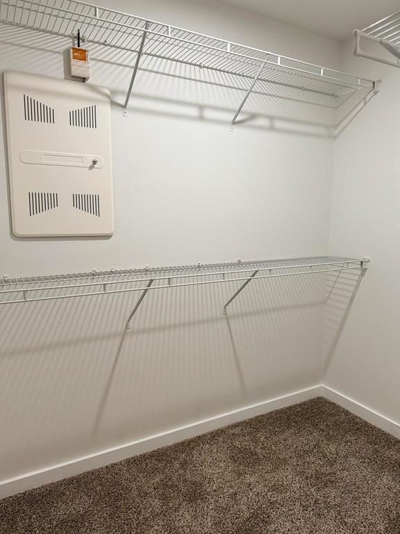 Building Photo - 6908 Yellowstone Way Dr