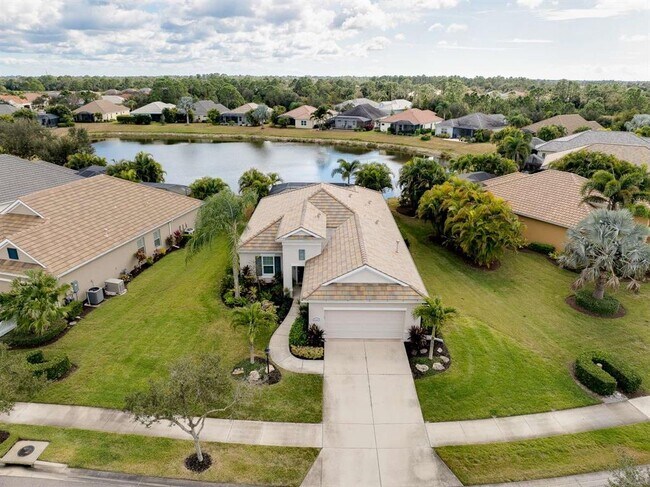 Building Photo - 12177 Stuart Dr