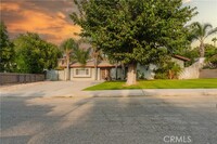 Building Photo - 10937 Desert Sand Ave