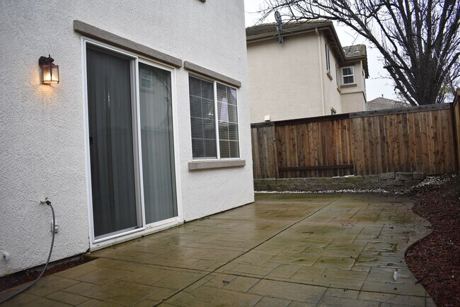 Building Photo - 4931 Trouville Ln