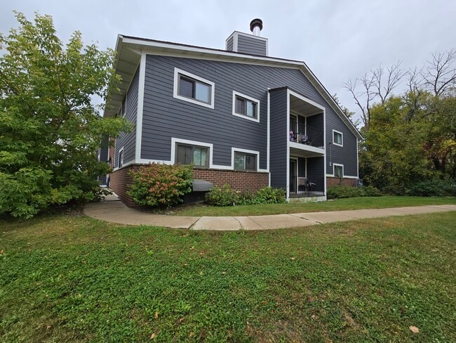 Building Photo - 4521 S Ahmedi Ave